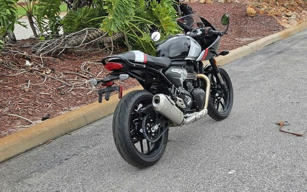2026 Triumph Thruxton 400 Phantom Black Aluminium Silver