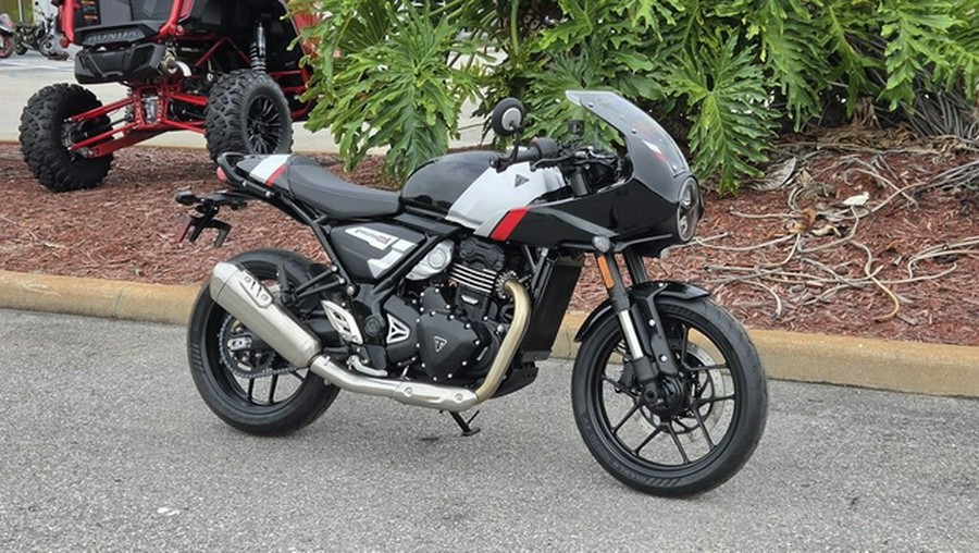 2026 Triumph Thruxton 400 Phantom Black Aluminium Silver