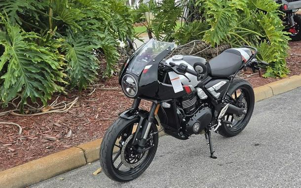 2026 Triumph Thruxton 400 Phantom Black Aluminium Silver