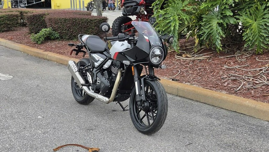 2026 Triumph Thruxton 400 Phantom Black Aluminium Silver