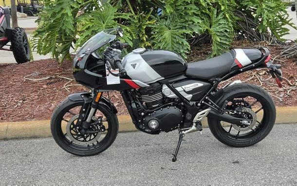 2026 Triumph Thruxton 400 Phantom Black Aluminium Silver
