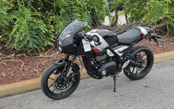 2026 Triumph Thruxton 400 Phantom Black Aluminium Silver