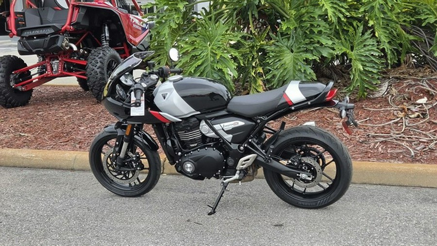 2026 Triumph Thruxton 400 Phantom Black Aluminium Silver