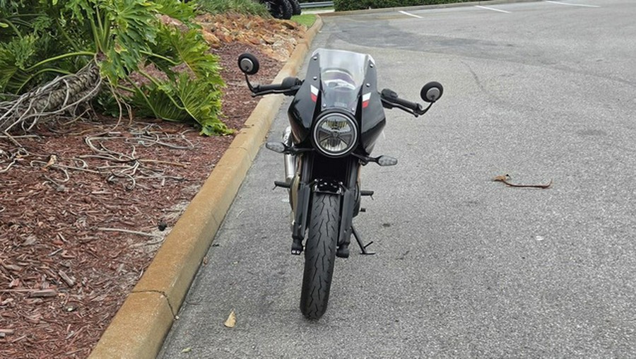 2026 Triumph Thruxton 400 Phantom Black Aluminium Silver