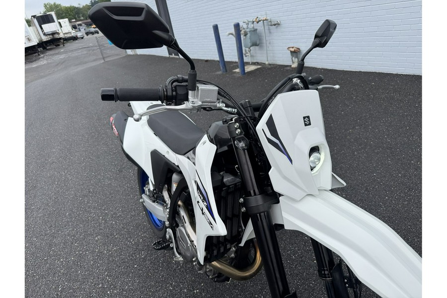 2025 DRZ400SM SUPER MOTO - Suzuki