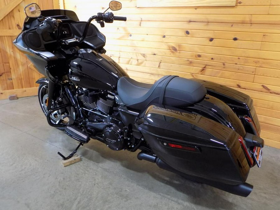 2025 Harley-Davidson® FLTRX - Road Glide®