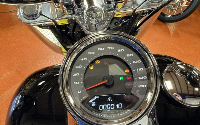 2025 Harley-Davidson® FLFB - Fat Boy®