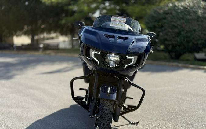 2025 Indian Motorcycle® Challenger® Dark Horse® 112 w/PowerBand Audio Springfield Blue