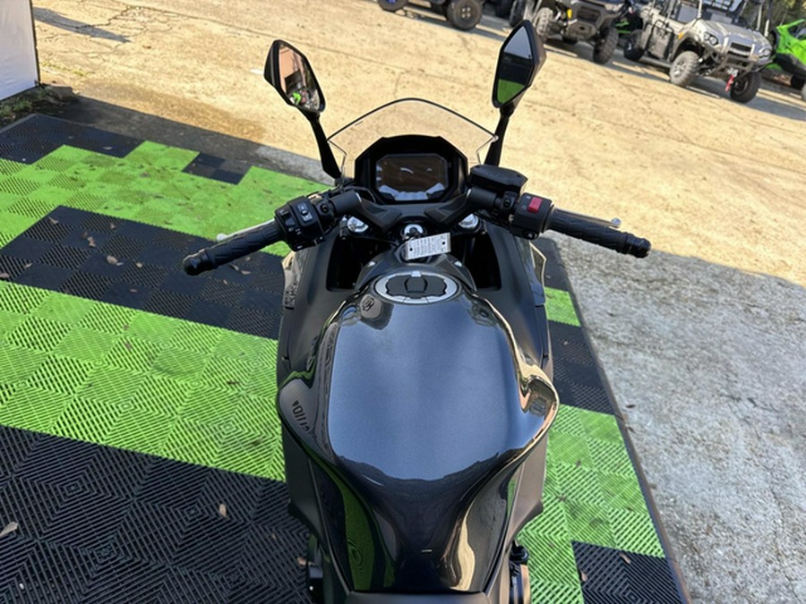 2026 Kawasaki Ninja 650 Base