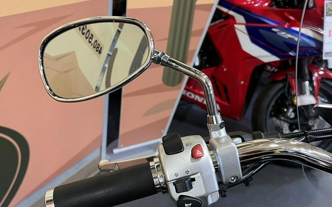 2017 Suzuki Boulevard C90T Glass Sparkle Black