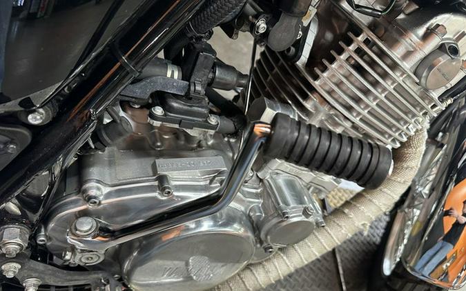 2015 Yamaha SR400