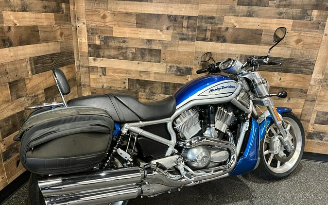 2006 Harley-Davidson® V-Rod® Two-Tone Rich Blue Sunglo and Chopper Blue Pearl VRSCR