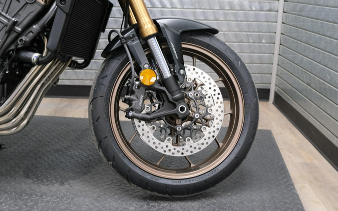 2026 HONDA CB650R E-CLUTCH