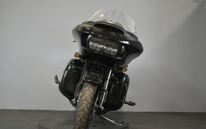 2022 Harley-Davidson Road Glide Limited Black