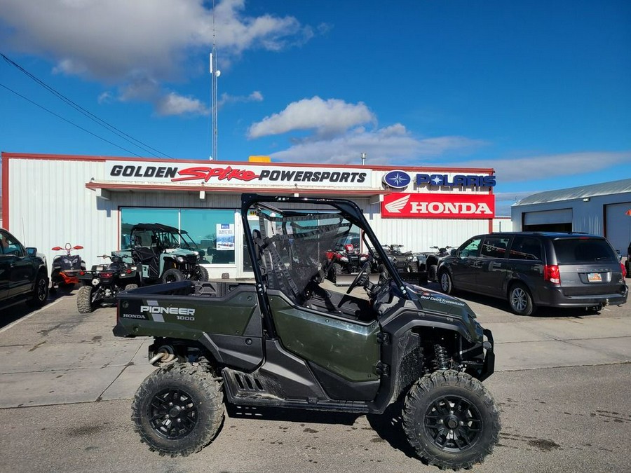 2025 Honda Pioneer 1000 Deluxe