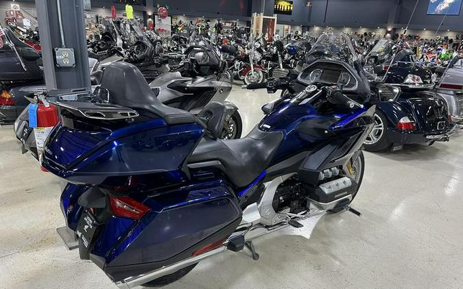 2018 Honda® Gold Wing Tour Pearl Hawkseye Blue