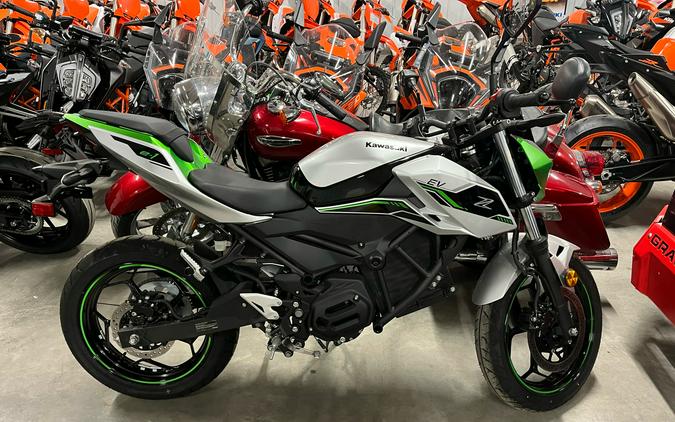 2024 Kawasaki Ninja e-1 and Z e-1 Review [14 Electric Fast Facts]