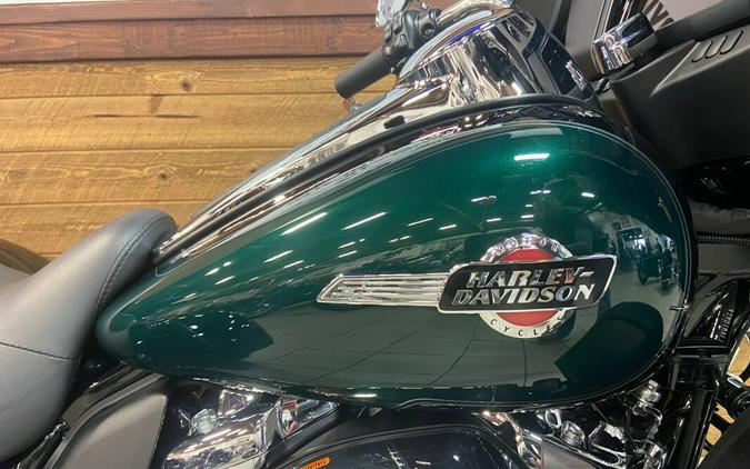 2024 Harley-Davidson Tri Glide Ultra Alpine Green / Vivid Black FLHTCUTG