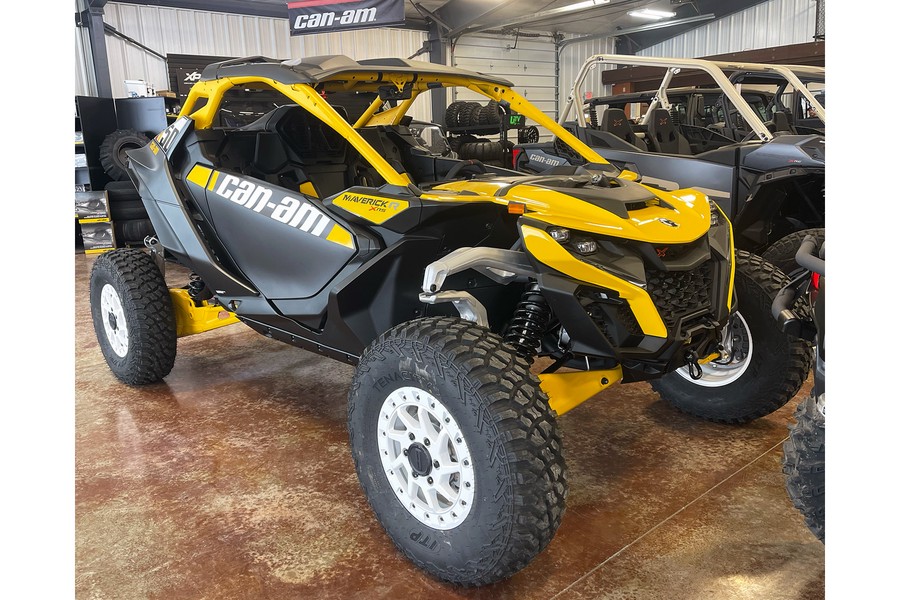 2024 Can-Am Maverick R X RS 999T DCT