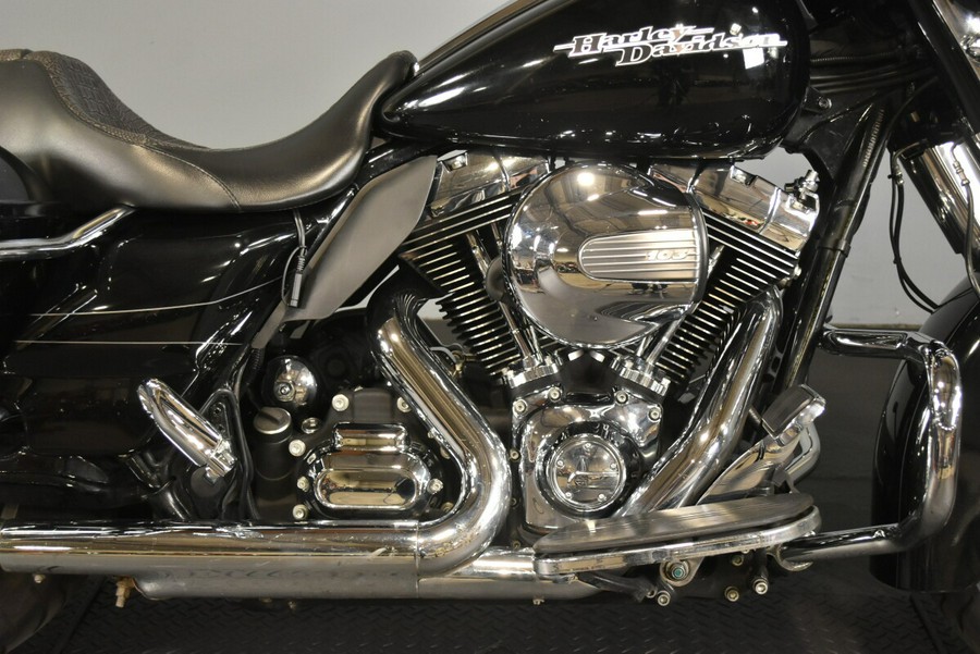 2015 Harley-Davidson Street Glide Special