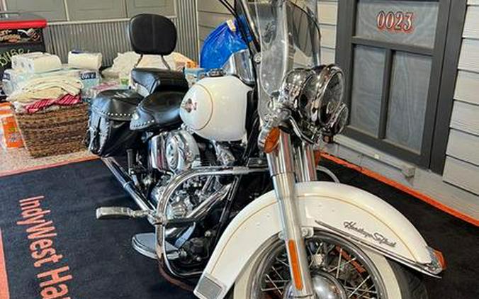 2008 Harley-Davidson® FLSTC - Heritage Softail®