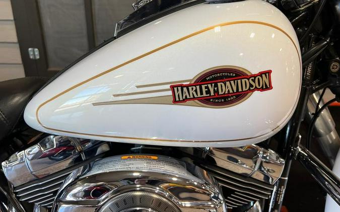 2008 Harley-Davidson® FLSTC - Heritage Softail®
