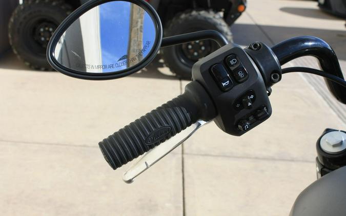 2023 Indian Motorcycle® Chief® Bobber Dark Horse® Titanium Smoke