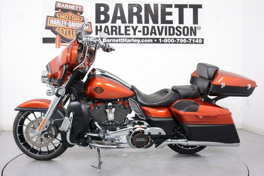 2018 Harley-Davidson FLHXSE CVO Street Glide