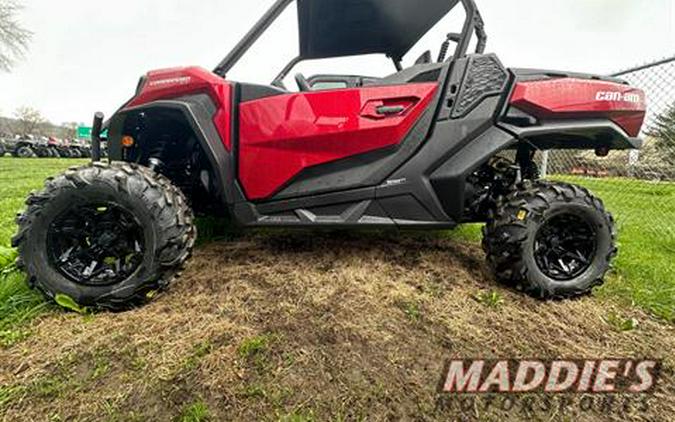 2024 Can-Am Commander XT 700