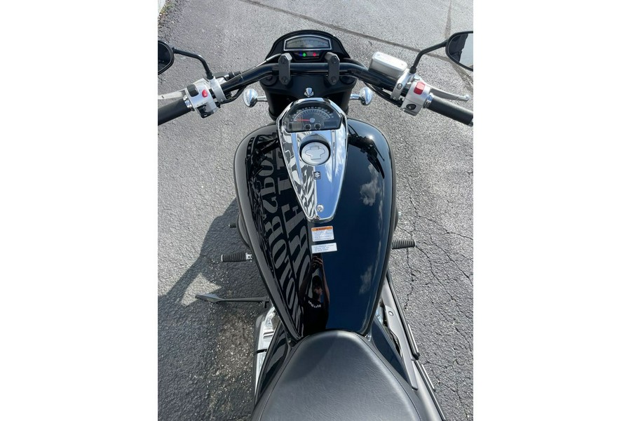 2024 Suzuki M109R BOSS