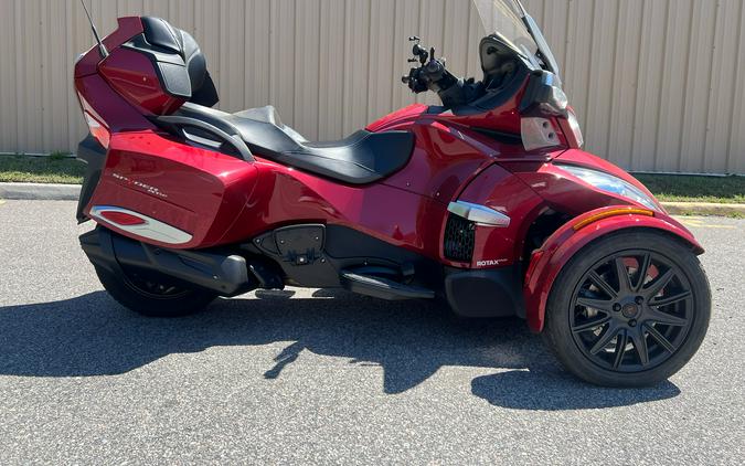 2016 Can-Am Spyder RT S