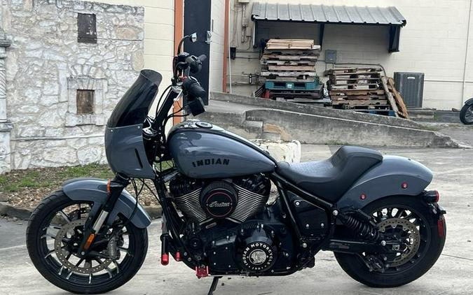 2023 Indian Motorcycle® Sport Chief Black Smoke