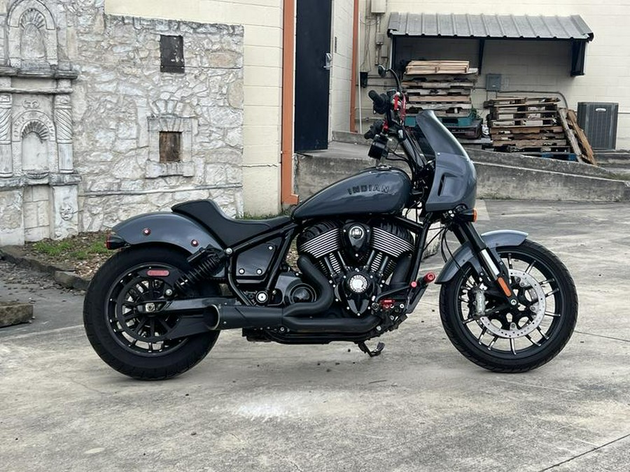 2023 Indian Motorcycle® Sport Chief Black Smoke