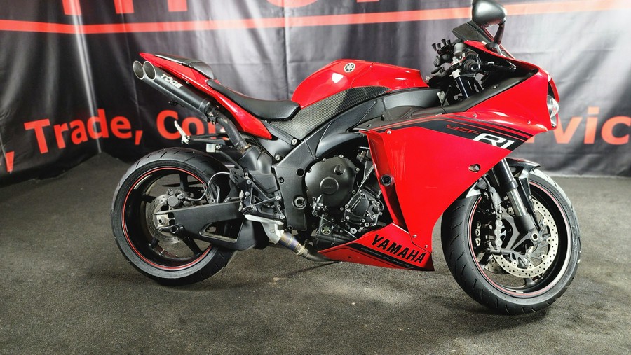2014 YAMAHA YZF-R1 - F016814