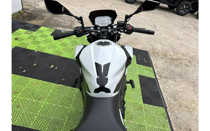 2026 Kawasaki Z500 SE ABS