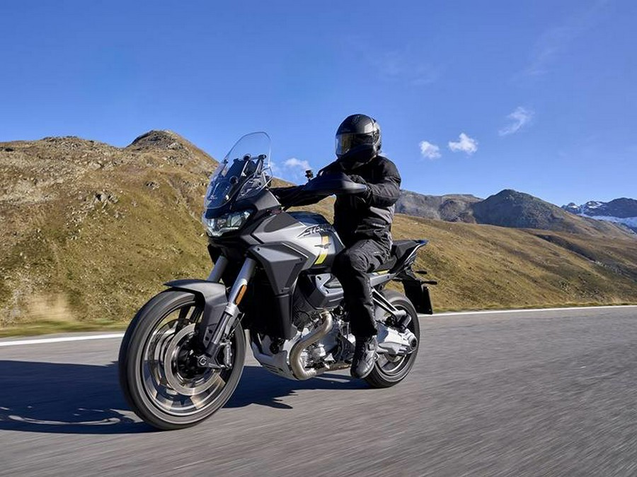 2025 Moto Guzzi Stelvio