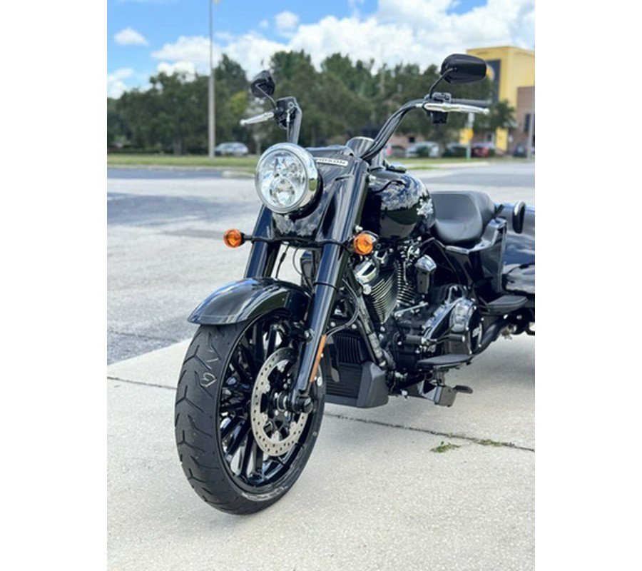 2025 Harley-Davidson Trike FLRT - Freewheeler