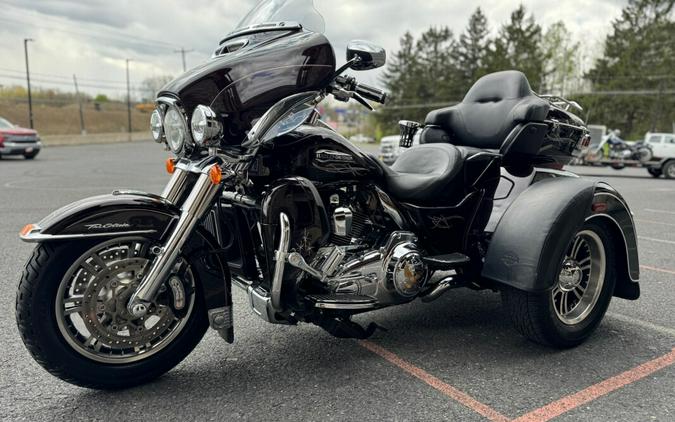 FLHTCUTG 2014 Tri Glide Ultra