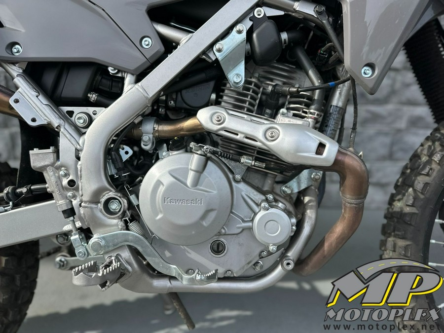 2024 Kawasaki KLX 230 S ABS