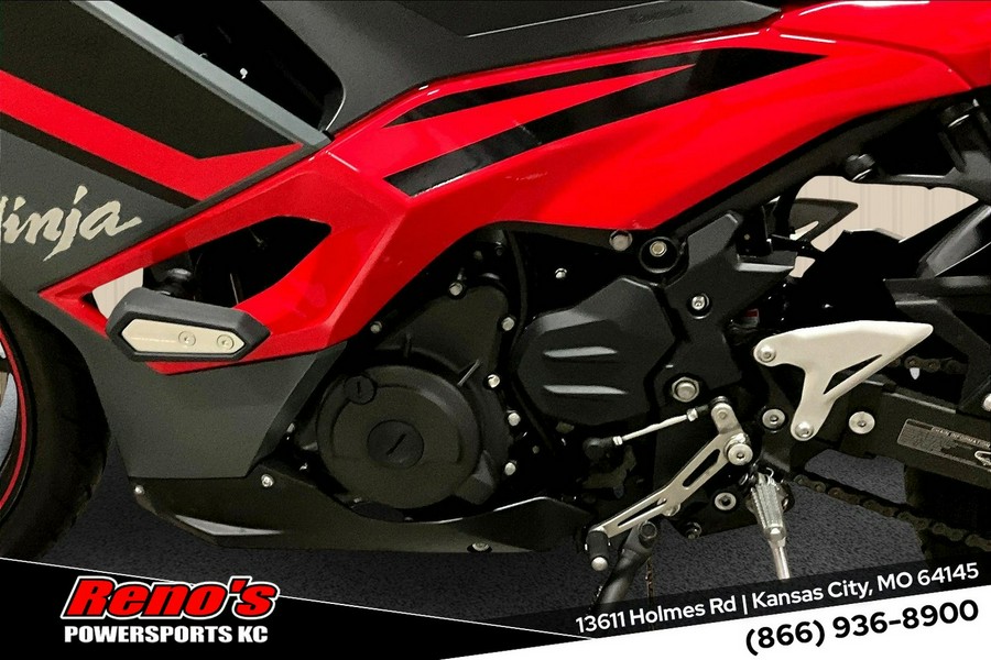 2024 Kawasaki Ninja® 500 KRT Edition SE ABS