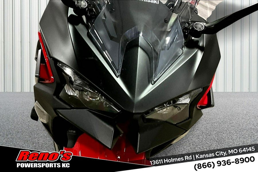 2024 Kawasaki Ninja® 500 KRT Edition SE ABS