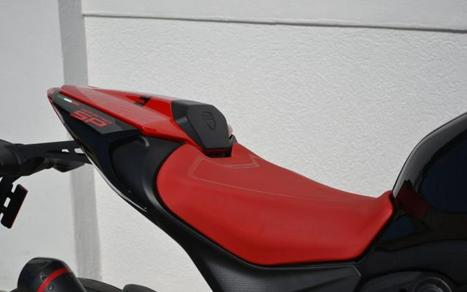 2024 Ducati Monster 937+SP