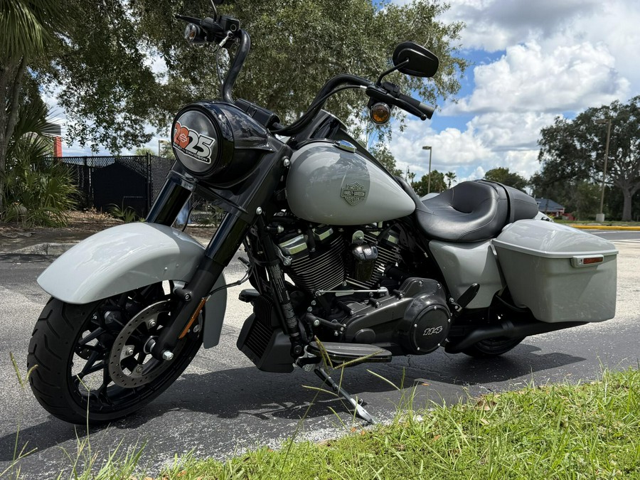2025 Harley-Davidson Road King Special FLHRXS