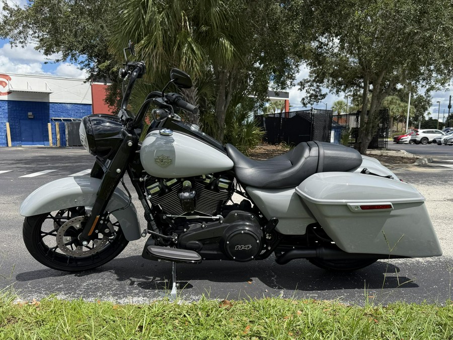 2025 Harley-Davidson Road King Special FLHRXS