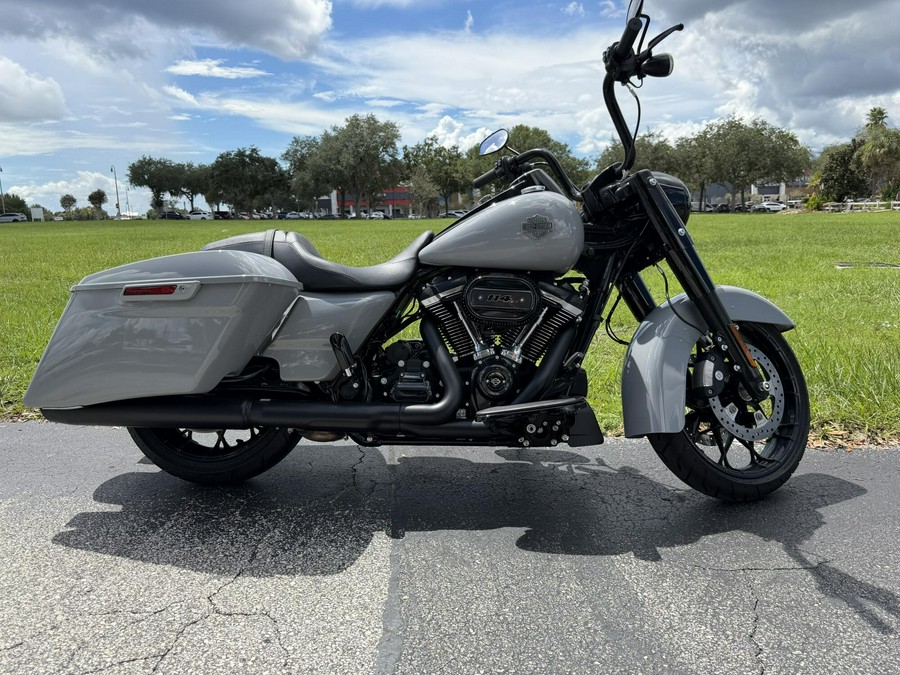 2025 Harley-Davidson Road King Special FLHRXS