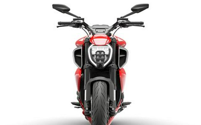 2026 Ducati Diavel V4