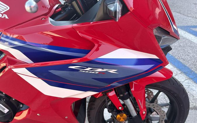 2026 Honda CBR500R ABS