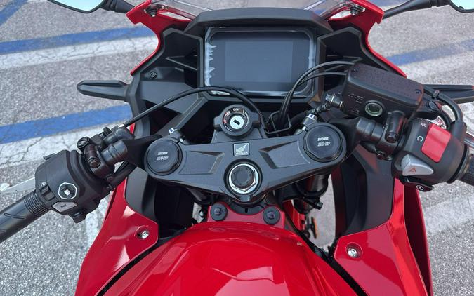 2026 Honda CBR500R ABS