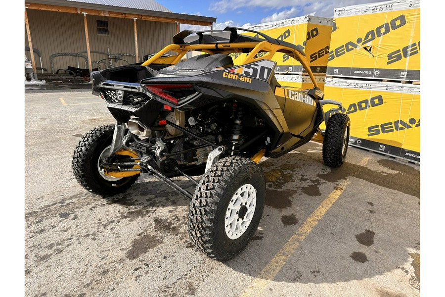 2024 Can-Am Maverick R X RS 999T DCT