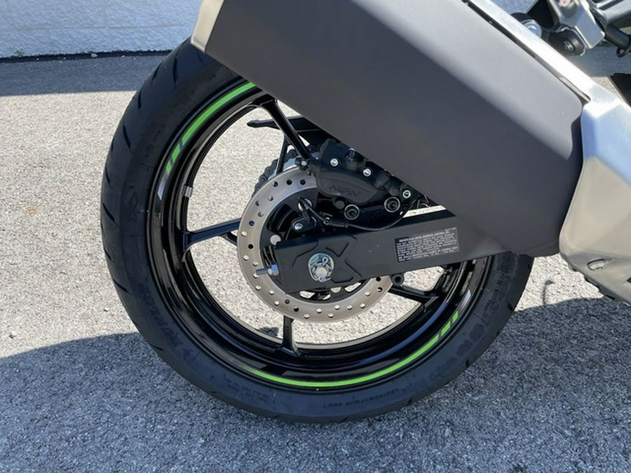 2024 Kawasaki Ninja 500 KRT Edition